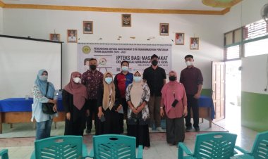 Pendampingan Adaptasi Kebiasaan Baru pada Kelompok rentan di desa Sungai Ambangah