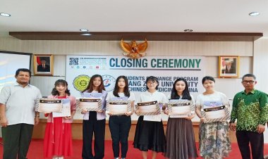 MAHASISWA GUANG ZHOU UNIVERSITY OF CHINESE MEDICINE CHINA MENGIKUTI PROGRAM STUDENTS EXCHANGE DI  ST