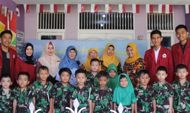 STIK MUHAMMADIYAH PONTIANAK GELAR SOSIALIASASI PENGGUNAAN MASKER DENGAN BENAR DAN ETIKA BATUK