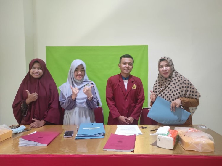 UJIAN SIDANG KARYA TULIS ILMIAH  PROGRAM STUDI D.III  KEPERAWATAN STIK MUHAMMADIYAH PONTIANAK