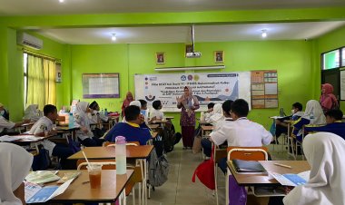 EDUKASI KESEHATAN SEKSUAL DAN REPRODUKSI PADA REMAJA