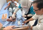(PKM) PENCEGAHAN DAN PERAWATAN KAKI DIABETIK DI TELUK KERAMAT KABUPATEN SAMBAS